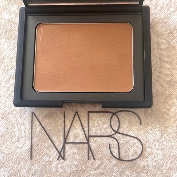 Brand New NARS Bundle Laguna Bronzer Surabaya Eyeshadow Blush & Anita Lipstick - Picture 8 of 14